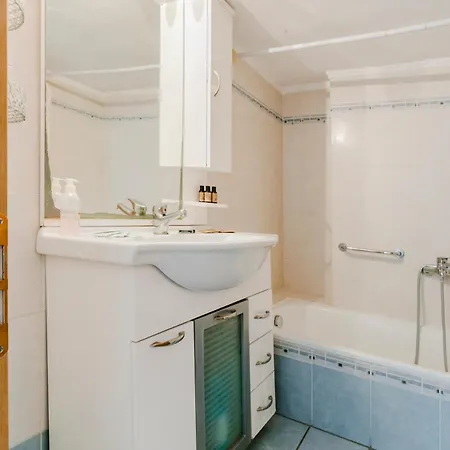Appartement Delmare Twin Vacation House Gerakini