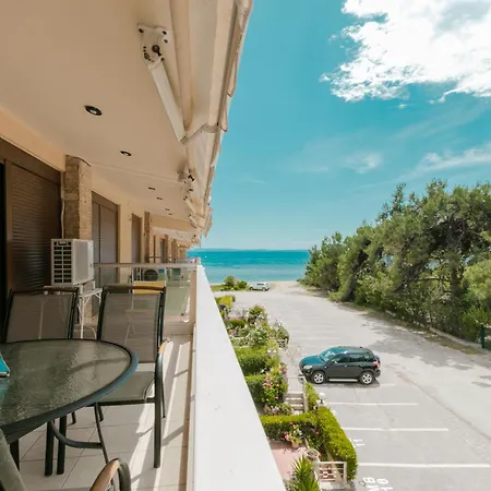 Delmare Twin Vacation House *